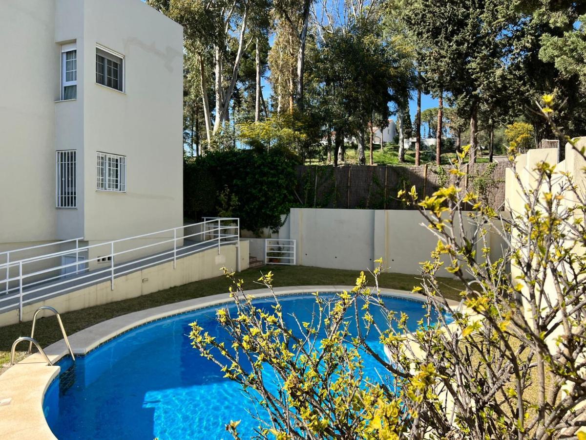 Gala Placidia Golden Mile Marbella Exterior foto